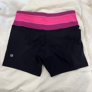 LULULEMON BIKER SHORTS